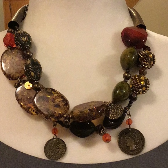 Treska Necklace. - Picture 8 of 12